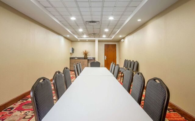 Brunswick Suites Golden Isles