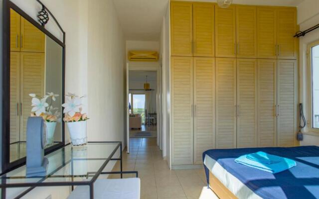 Apartment - penthouse 200 meters from the beach