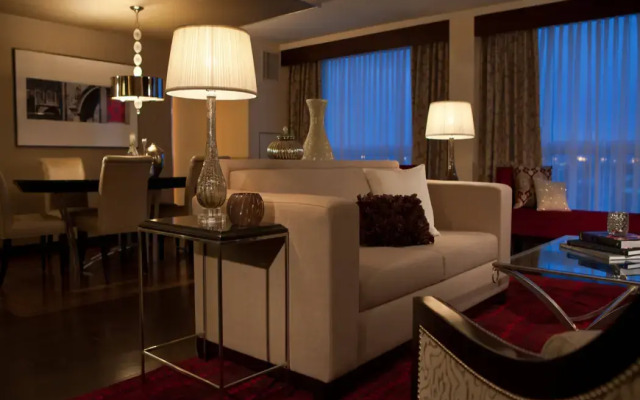 Renaissance Newark Airport Hotel