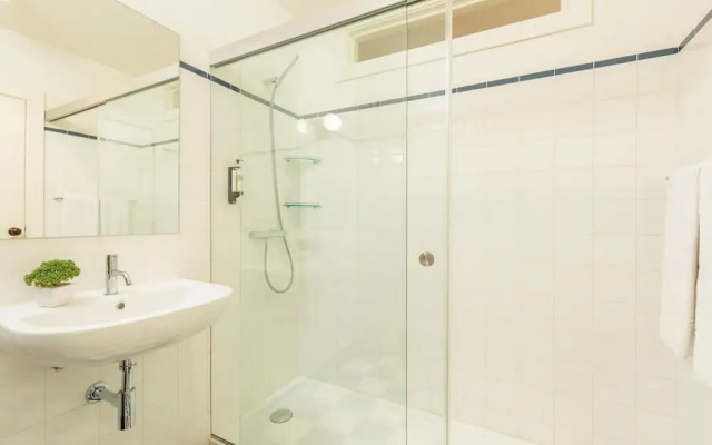 Travelstaytion - Flores G in Porto