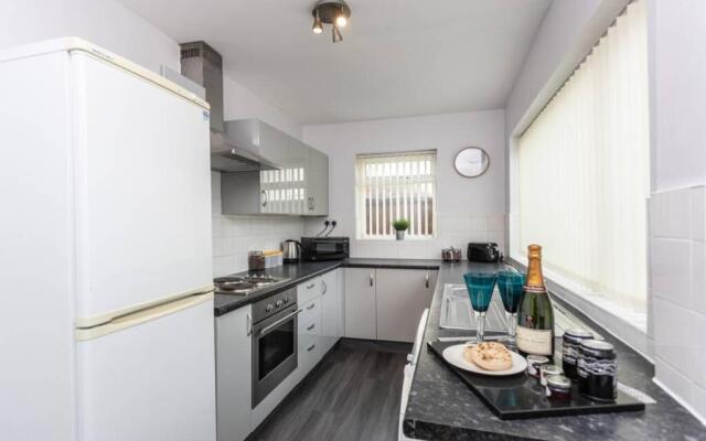 Winston House Stockton Central Workstays UK