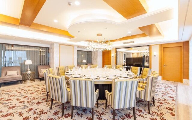Suisse Place Hotel Residence CMCTaizhou