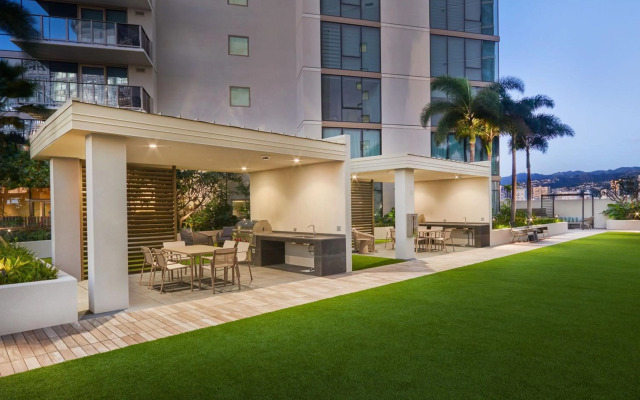 Renaissance Honolulu Hotel & Spa