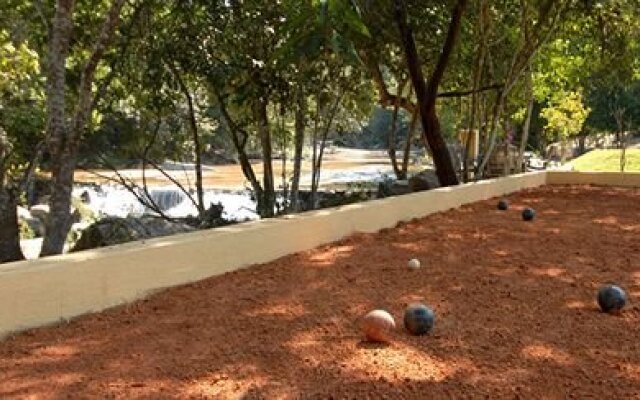 Villa Azalea Luxury B & B