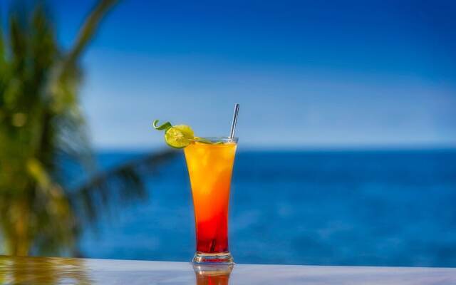 ABWonderdive Beach Resort