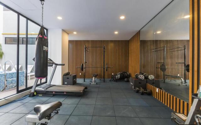 Central Balbuena Apartments