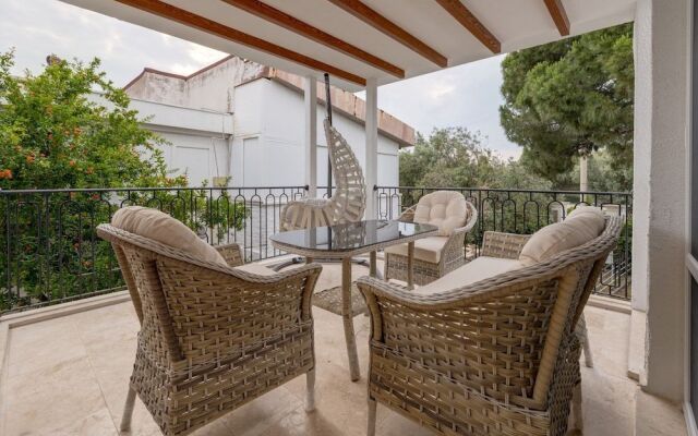 Navali̇a Beach Homes