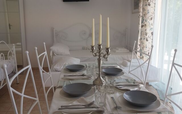 Estate Dafnopanagia Luxury Apartment