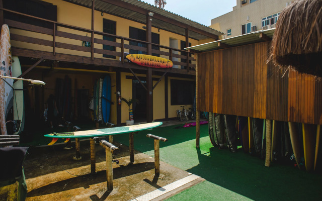 Longboard Paradise Suites