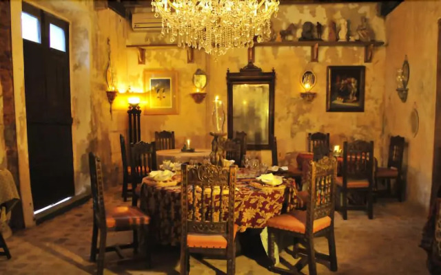 The Gallery Inn