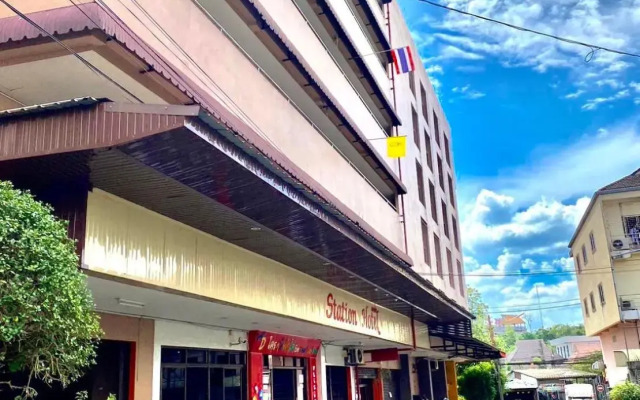 Station Hotel