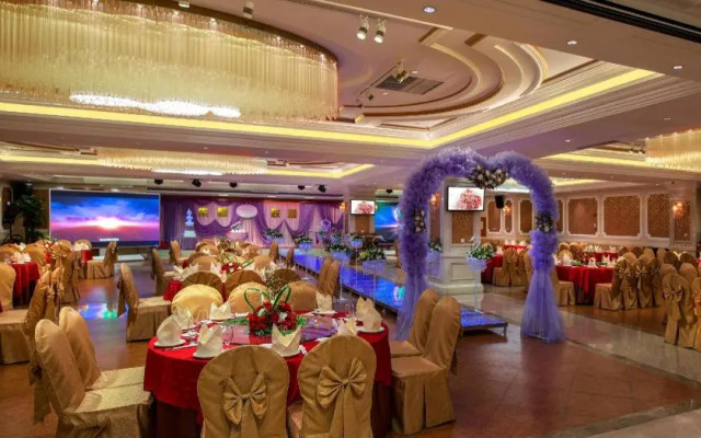 Vienna International Hotel (Beijing Huilongguan Wendu Water City)