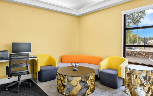 Days Inn by Wyndham Salem