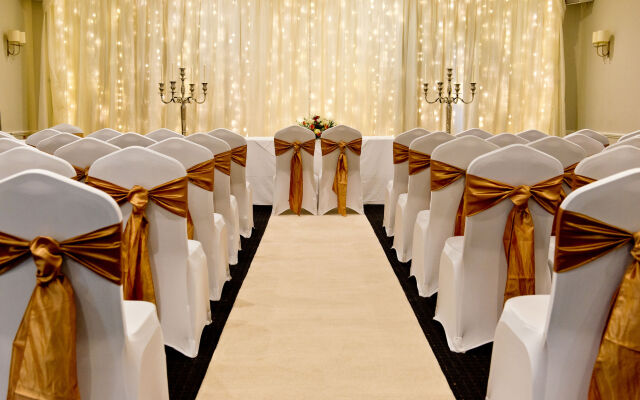 WorldHotels Distinctive Woughton House Hotel