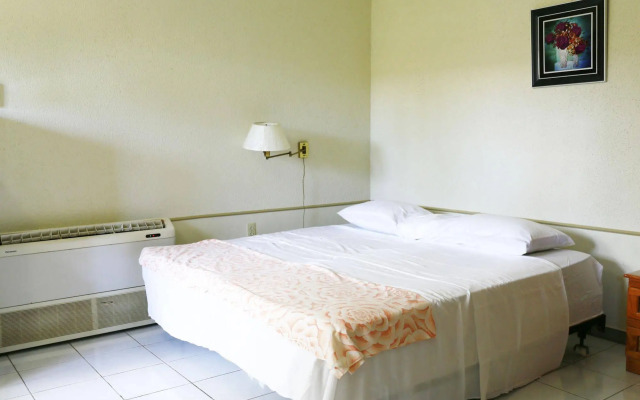 Hersher Studios & Apartments