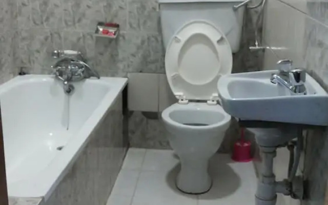 Enro Hotel