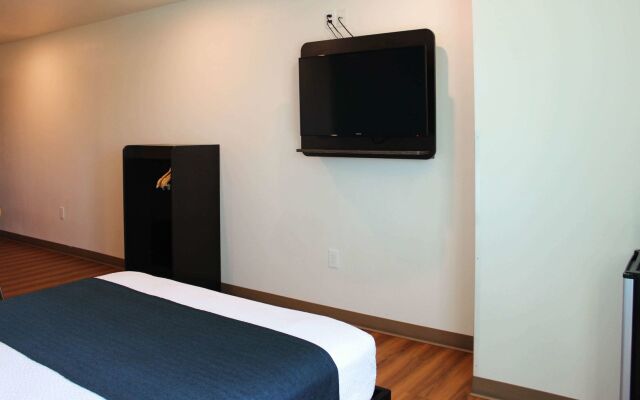 Motel 6 Rexburg, ID