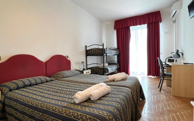 Hotel Bazzanega