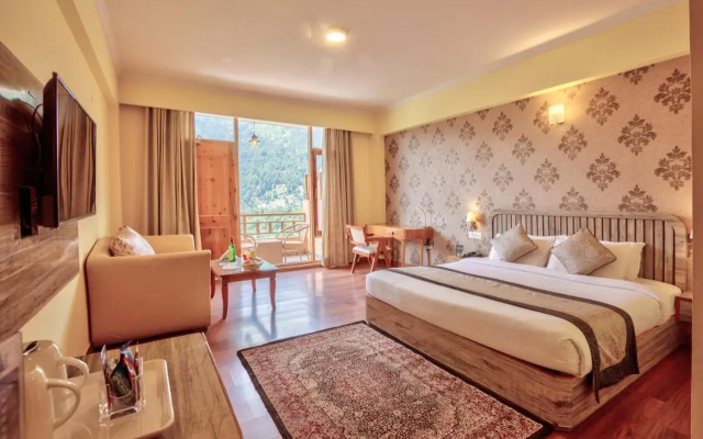 Snow Flakes Resort And Spa Centrally Heated Luxury Resort