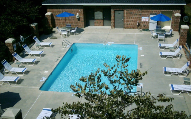 Holiday Inn Express & Suites Raleigh North - Wake Forest by IHG