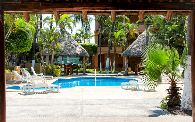 Margaritas Hotel & Tennis Club