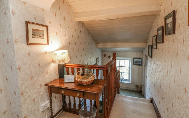 Cairbre House