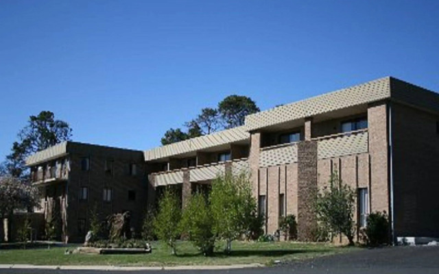 Southern Cross Motor Inn & Tourist Park