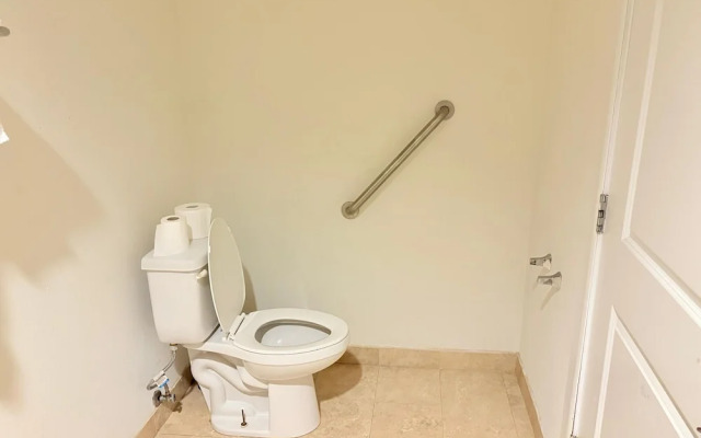 Westwood Inn Extended Stay by OYO Gonzales TX