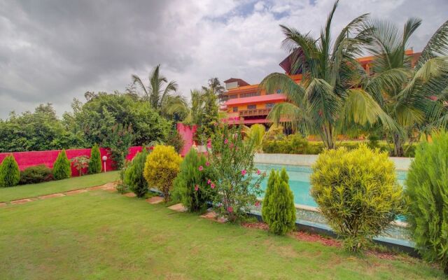 Capital O 37435 La Papa Resort