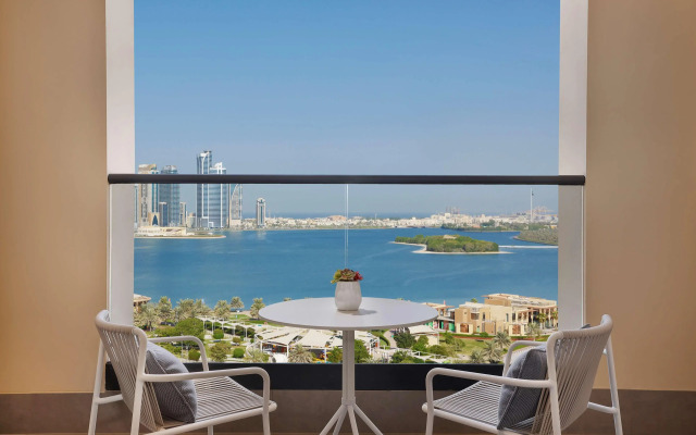 DoubleTree by Hilton Sharjah Waterfront Hotel & Residences