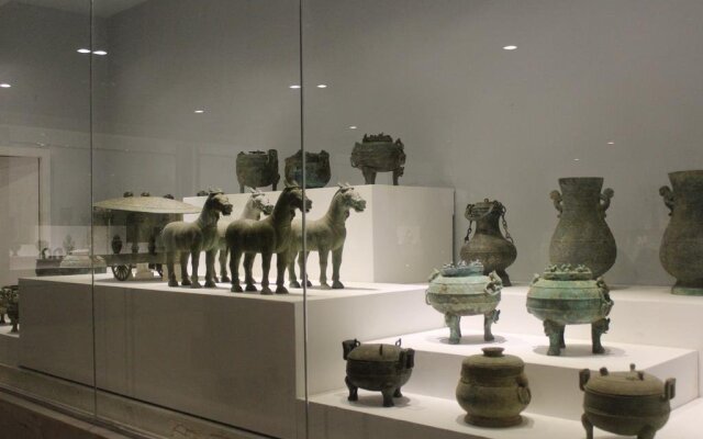 Jinling Museum Spa Hotel