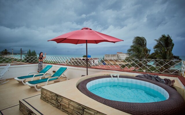 Luxury Villa with Pool-Jacuzzi Sea View