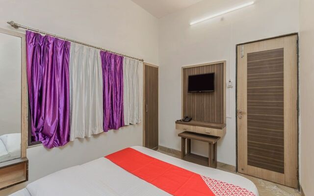 OYO 22999 Hotel Kandil