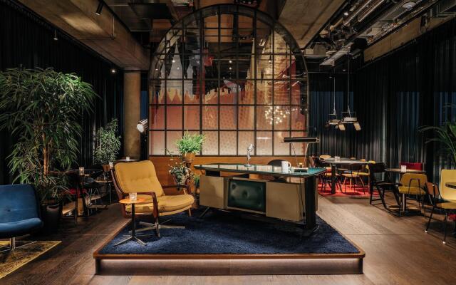 Ruby Ella Hotel Cologne