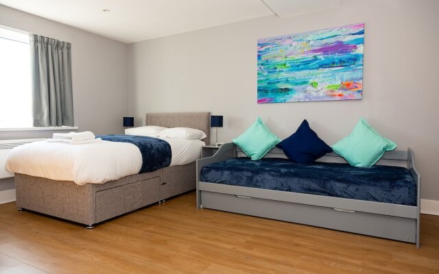Alexander Apartments Studios