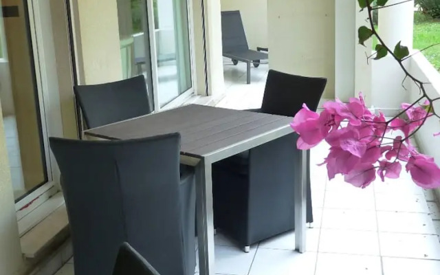 Apartment 1 bedroom in residence Golden Gate Cannes - France