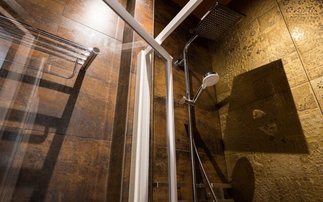 LE Naya Apt 2 Chambres Proche de la Grand Place