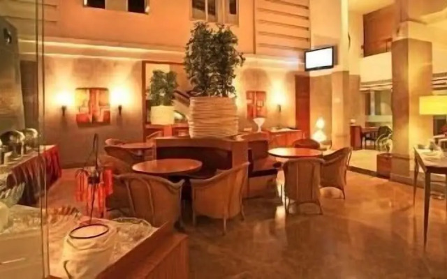 Hotel Woodland