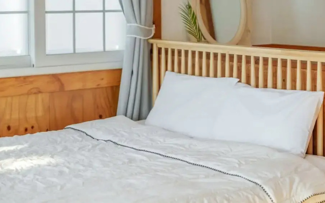 Geoje Come and Stay Pension