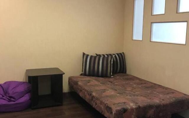 Apartment Geroev Truda