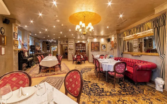 Bey House Royal Hotel