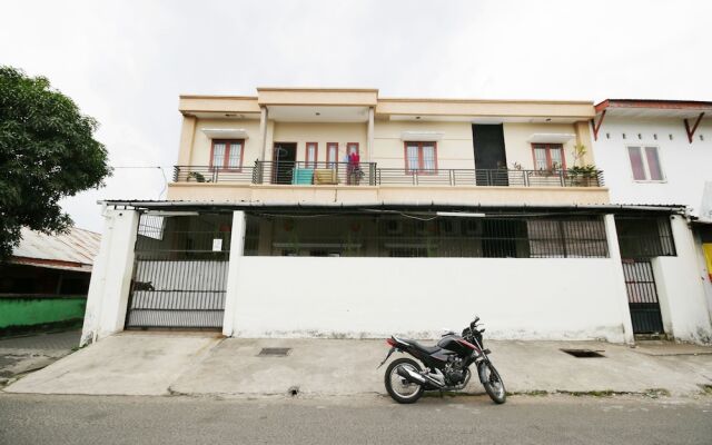 Airy Eco Ratu Indah Mawas Lima 2 Makassar