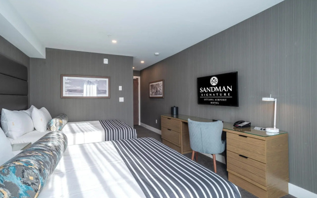 Sandman Signature Ottawa Airport Hotel