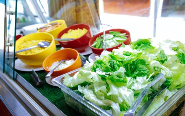 Paradise Garden Hotel and Convention Boracay Powered by ASTON