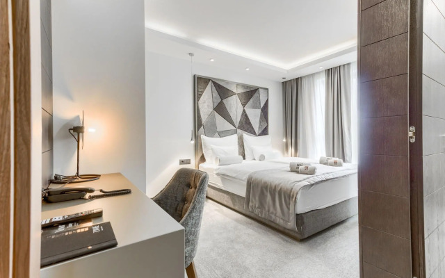 Time Boutique Hotel