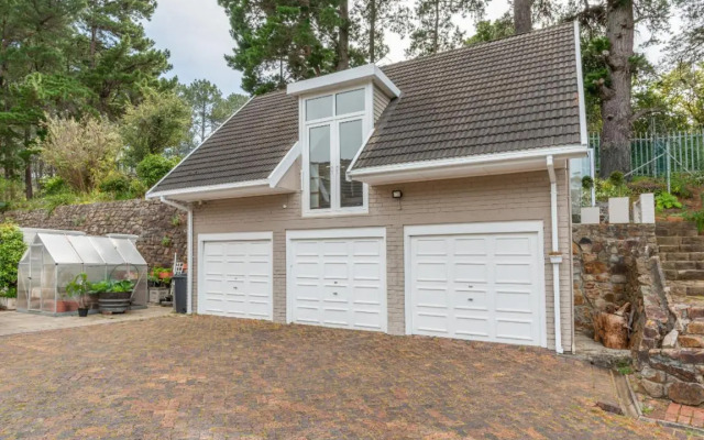 The Coach House at Hillwood