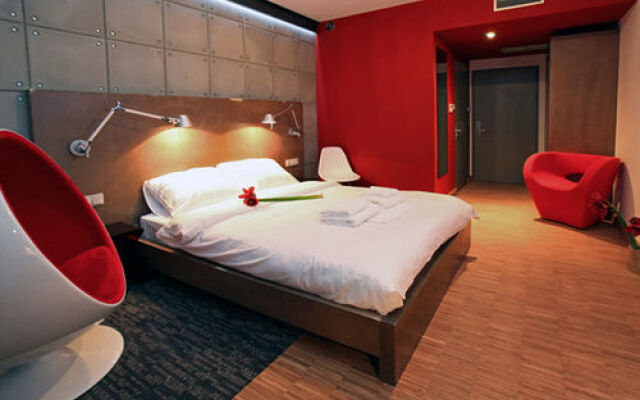 Artis Loft Hotel