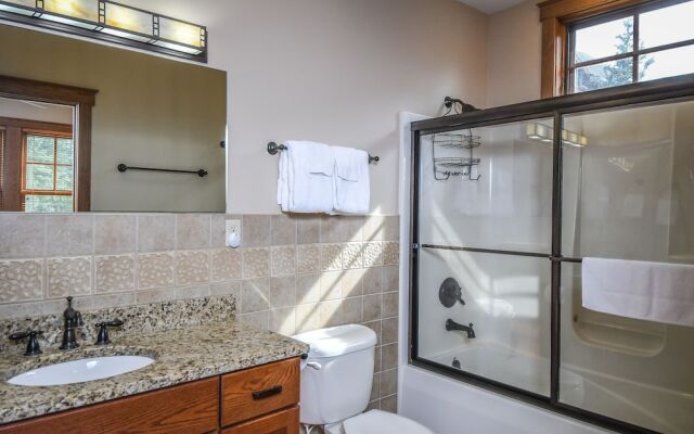 Just Relax 4 Bedroom House