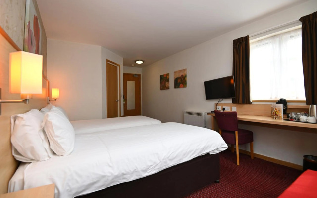 Meadow Farm, Redditch by Marstons Inns