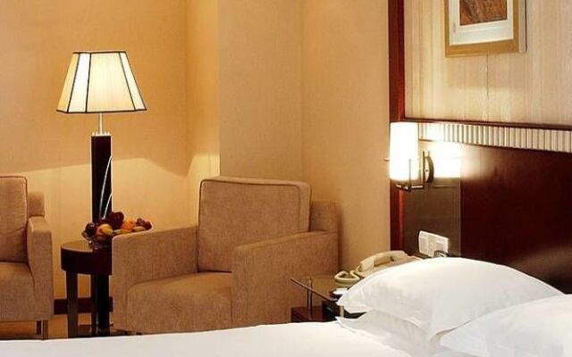 Gaoxiong Hotel
